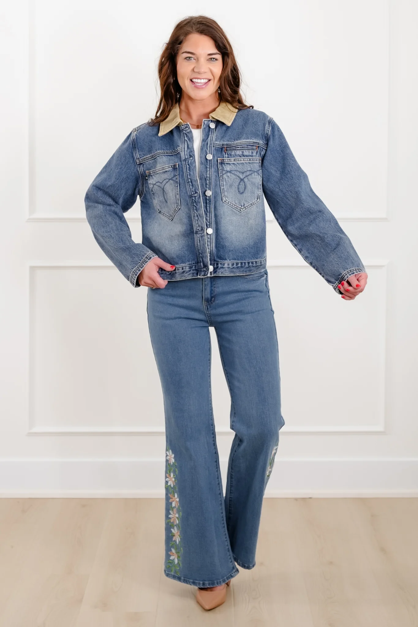 Plus/Reg Judy Blue Medium Wash Barn Jacket - Image 3