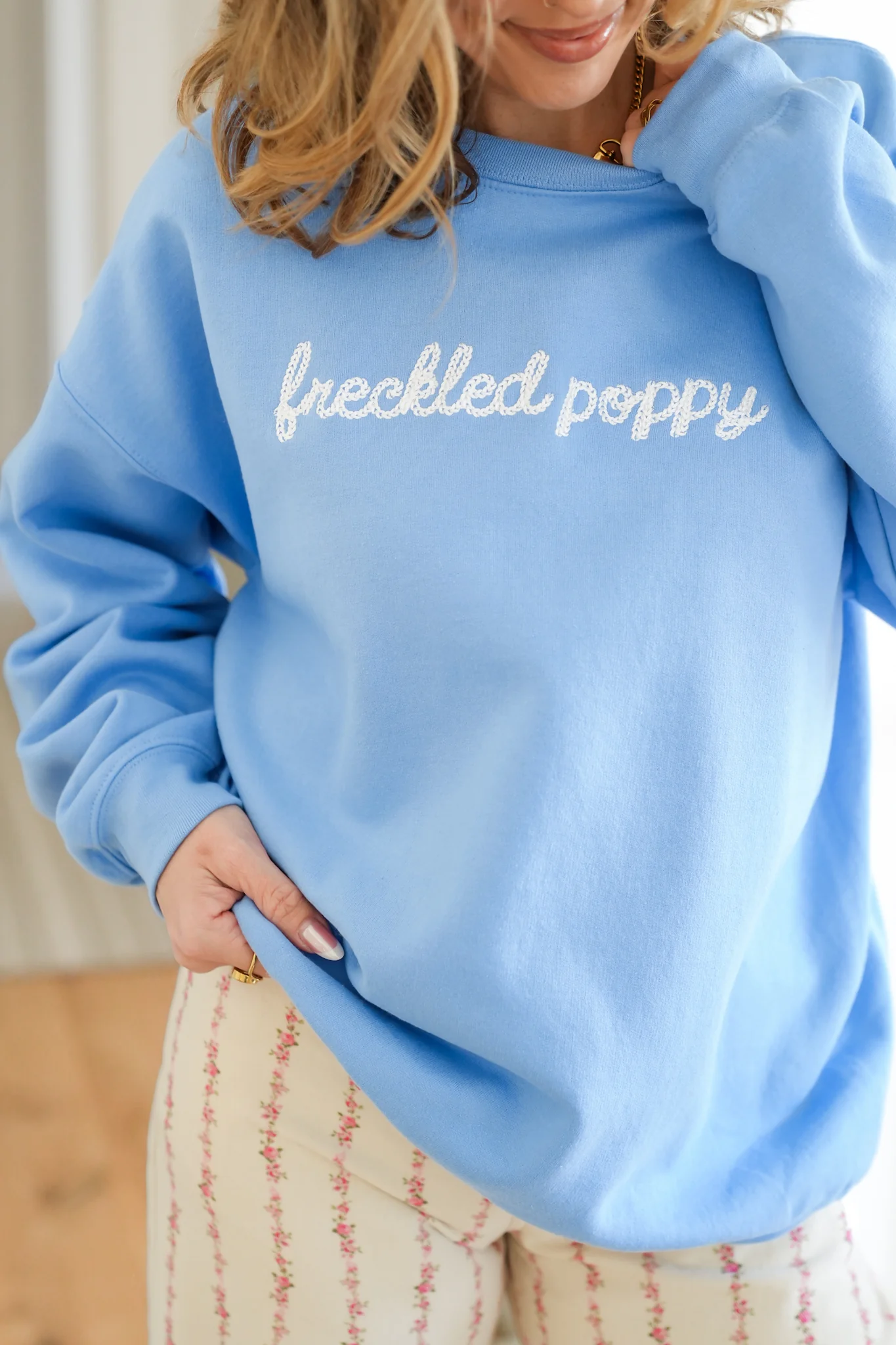 Plus/Reg Long Sleeve Embroidered "Freckled Poppy" Graphic Sweatshirt - Image 2