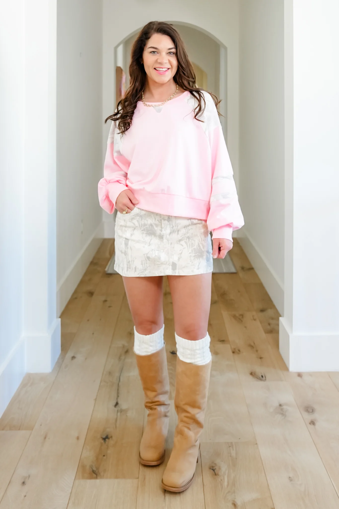Plus/Reg Long Sleeve Pullover Sweatshirt with Camo Accents - Image 9