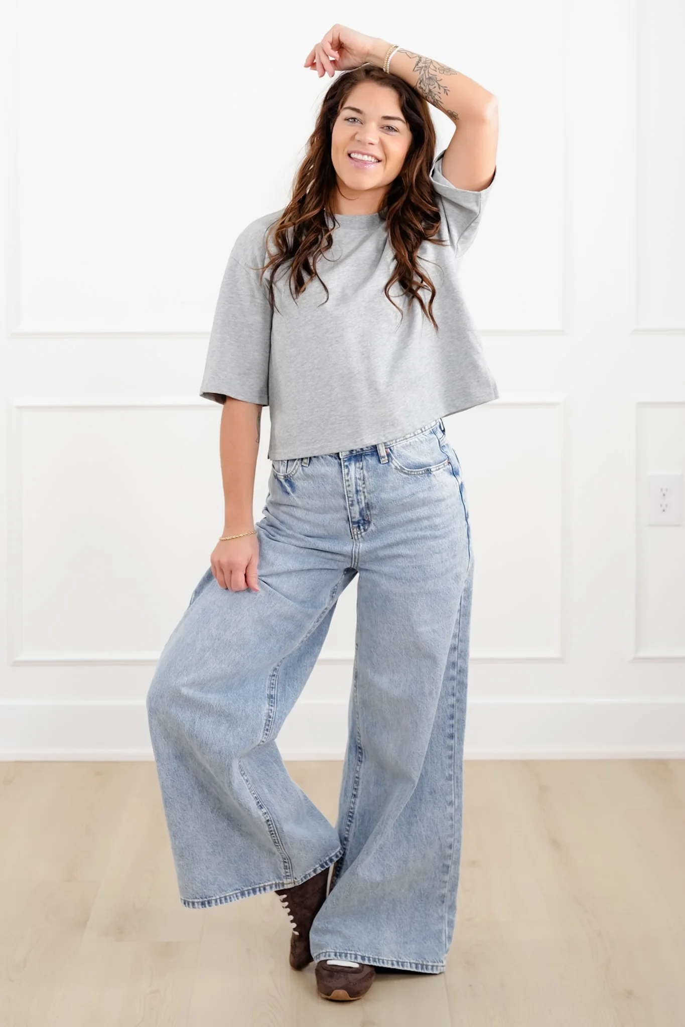 Plus/Reg "The Marlow" Nico Threads Solid Short Sleeve Crew Neck Top - Image 5