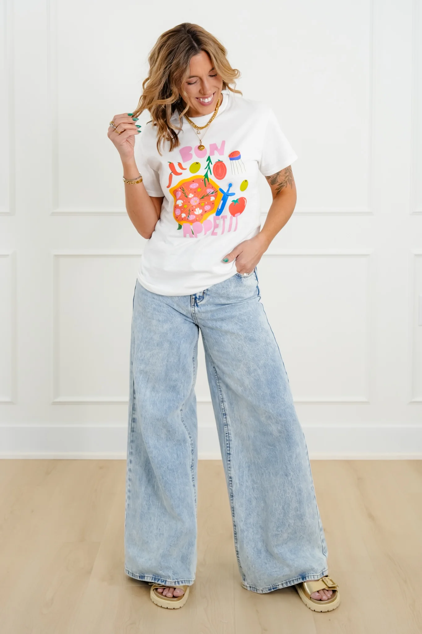 Plus/Reg Short Sleeve "Bon Appétit" Graphic Tee - Image 2