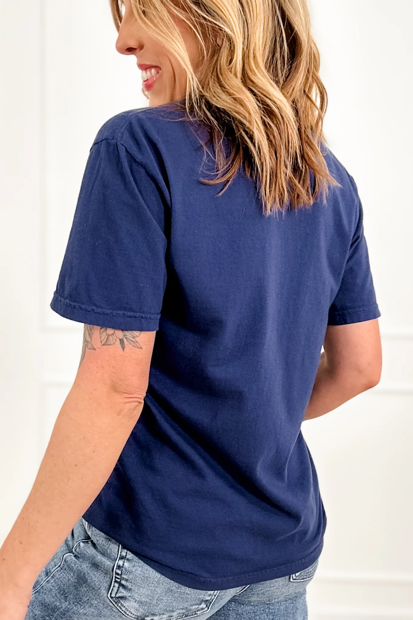 Plus/Reg Short Sleeve "Kiss My Bass" Graphic Tee - Image 4
