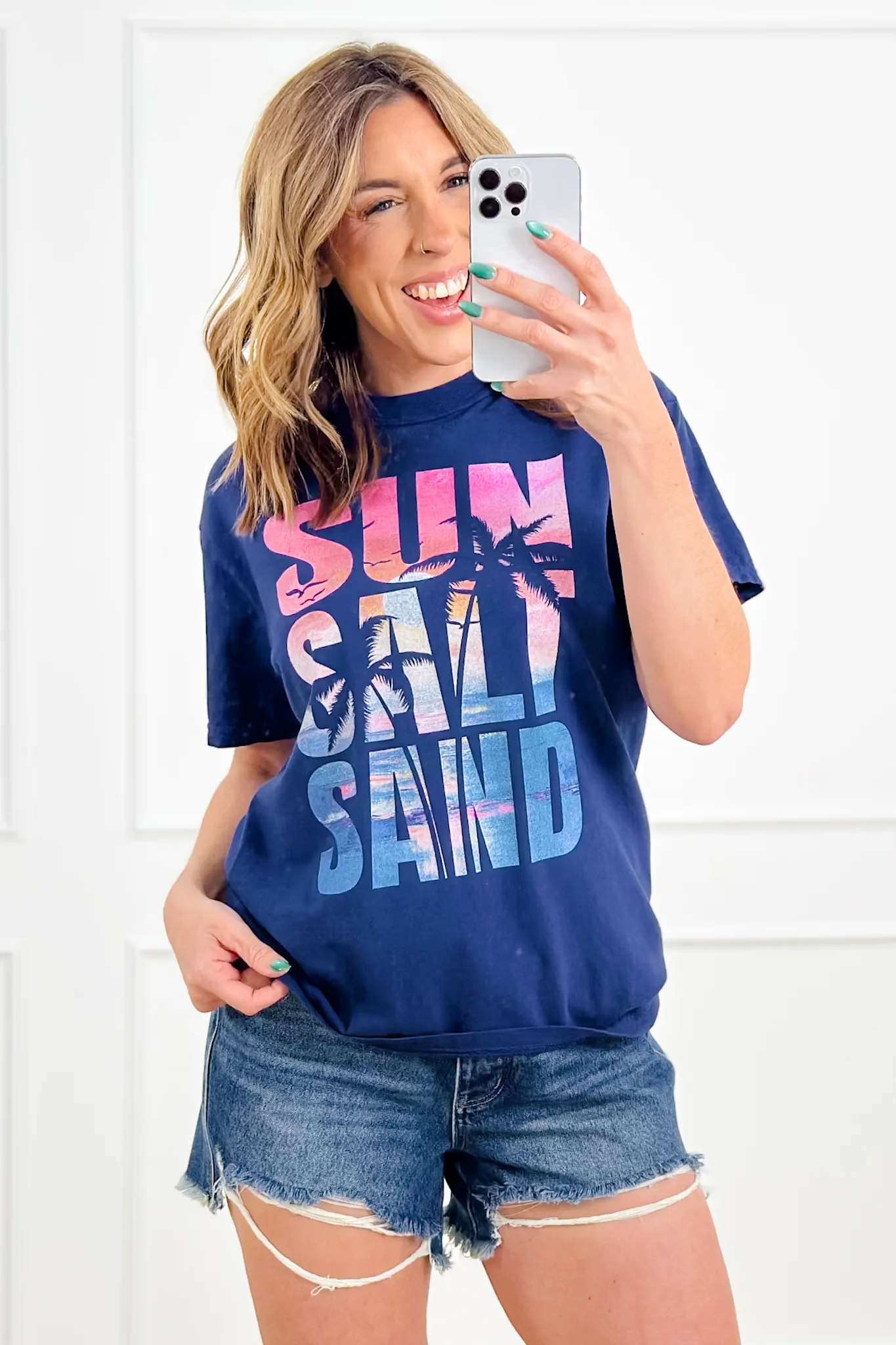 Plus/Reg Short Sleeve "Sun Salt Sand" Graphic Tee - Image 3