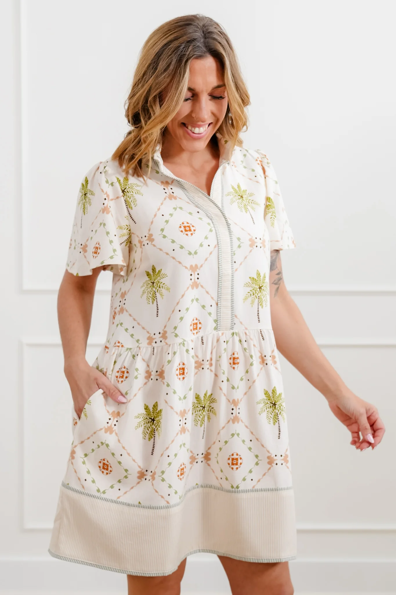 Plus/Reg Short Sleeve Tropical Print Mini Dress - Image 6
