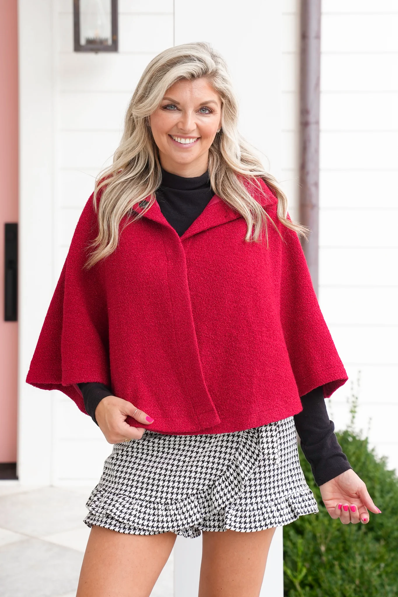 Plus/Reg Sleeveless Snap Button Cape - Image 3