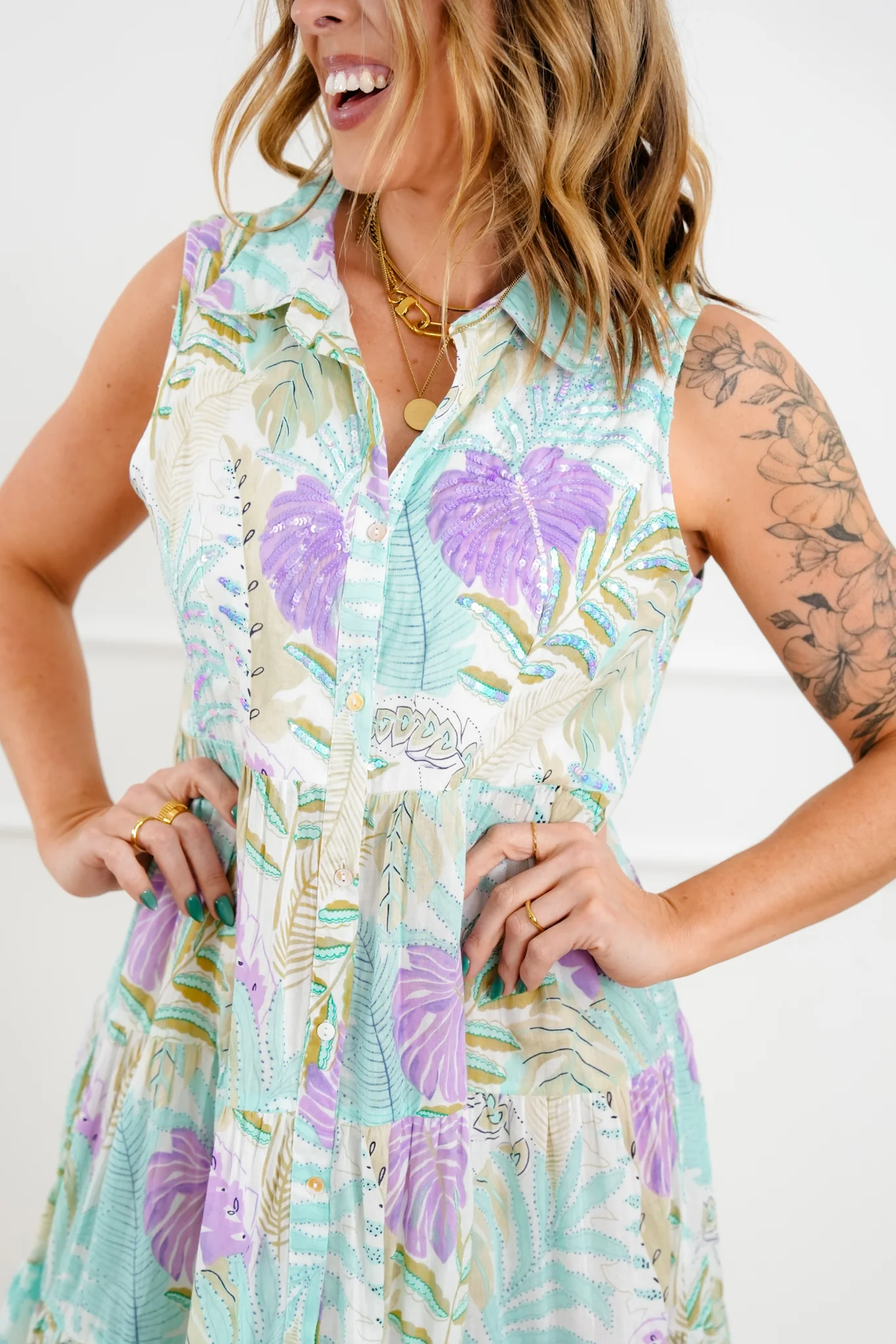 POL Tropical Print Sleeveless Button Up Tiered Dress - Image 3