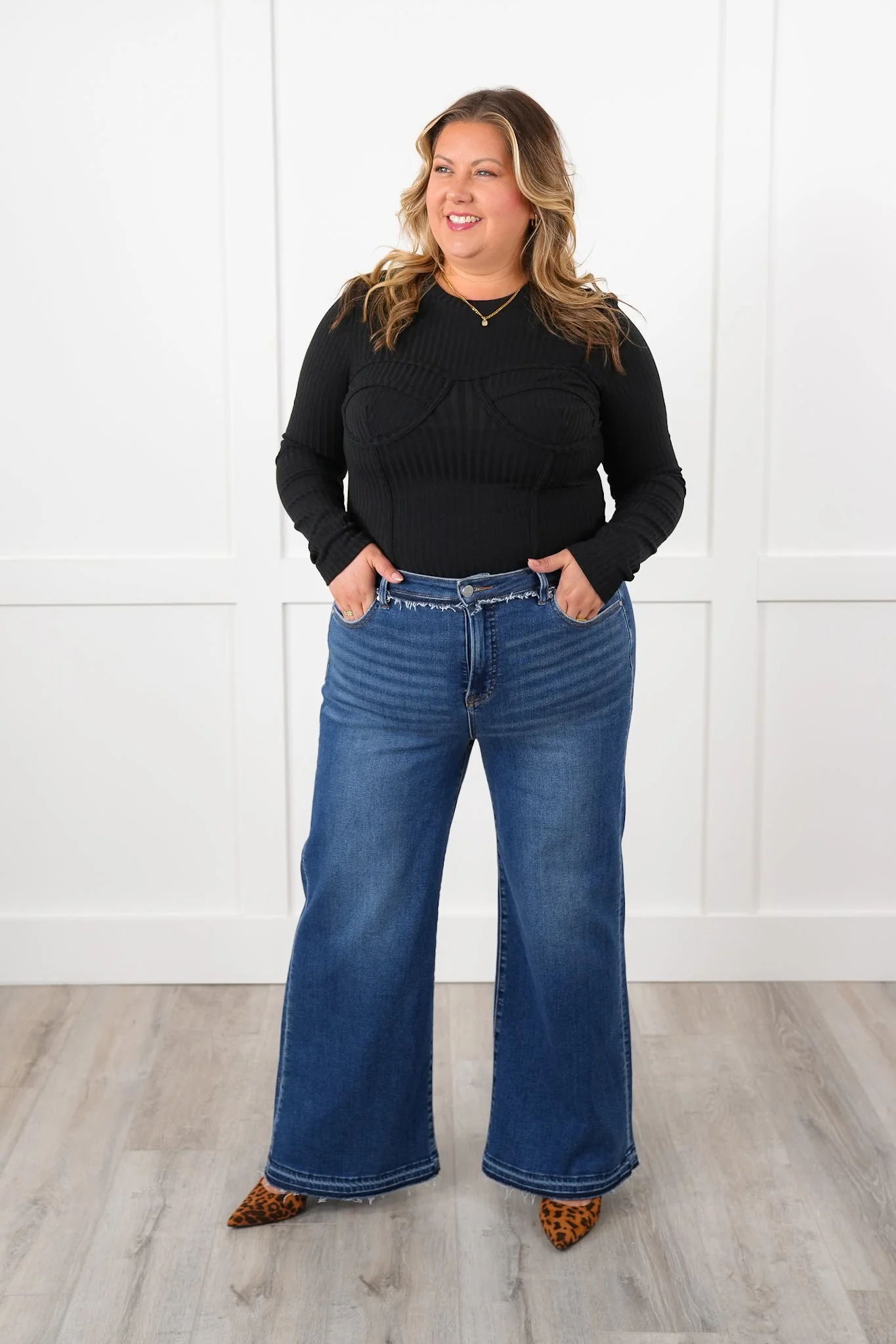 Ribbed Knit Long Sleeve Corset Top - Image 13
