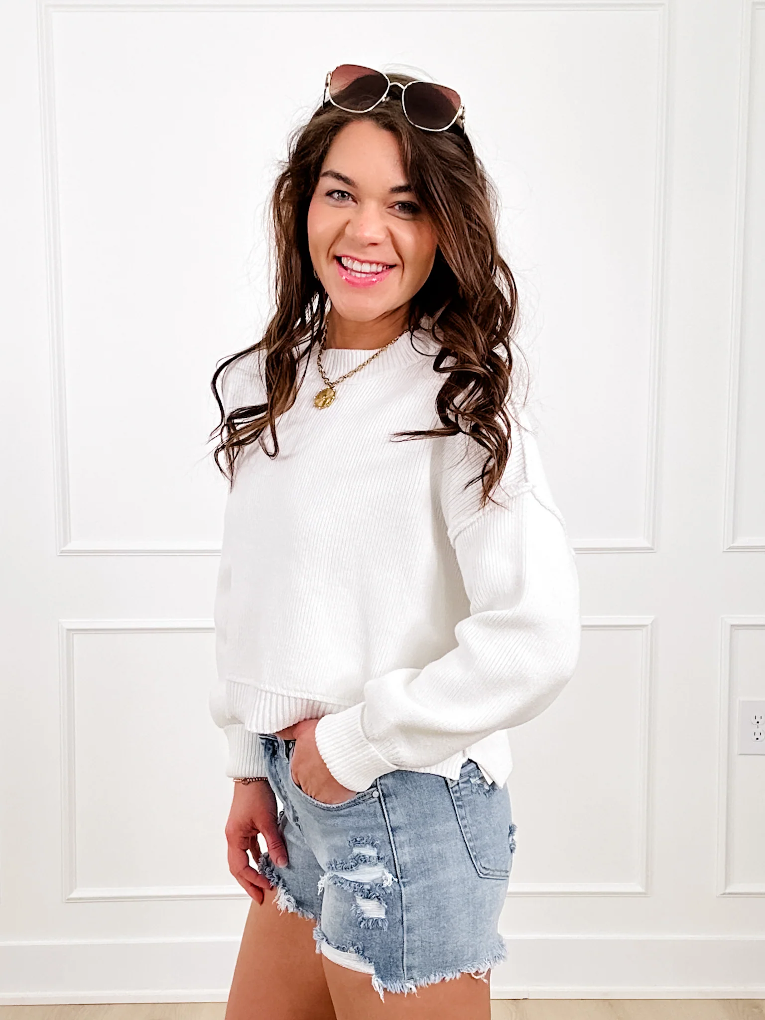 Ribbed Long Sleeve Round Neck Pullover Sweater - Image 3