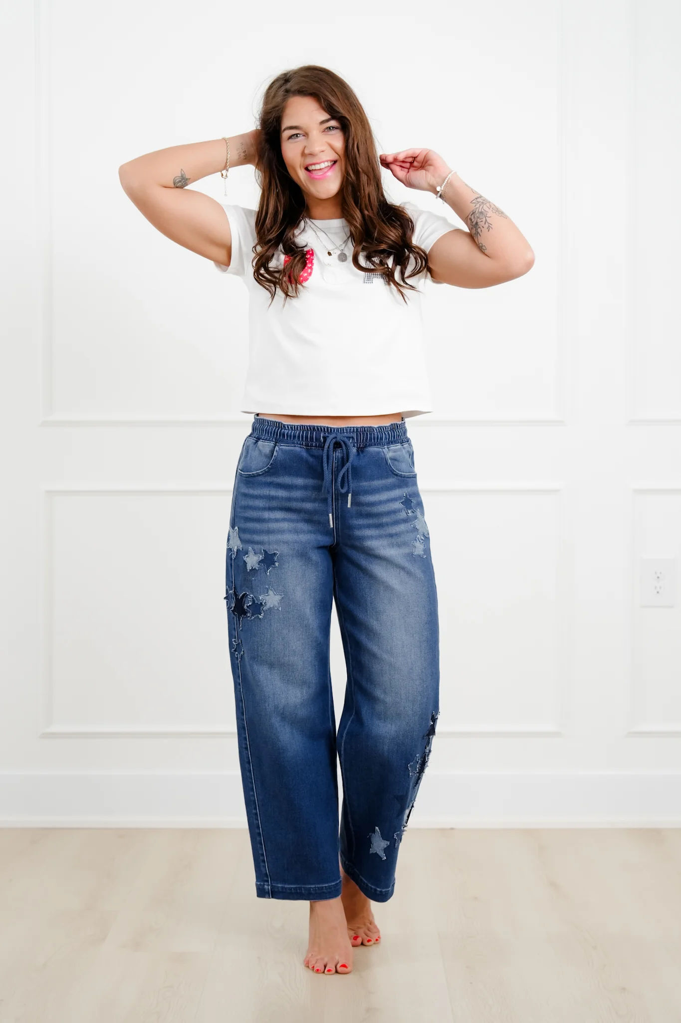 Risen Dark Wash Elastic Waistband Slouchy Barrel Star Patch Jeans - Image 2