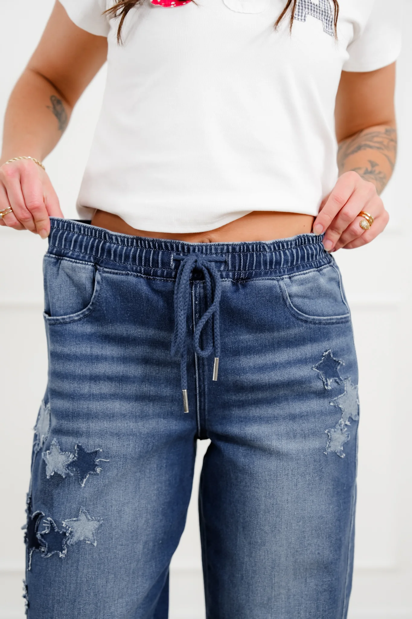 Risen Dark Wash Elastic Waistband Slouchy Barrel Star Patch Jeans - Image 7