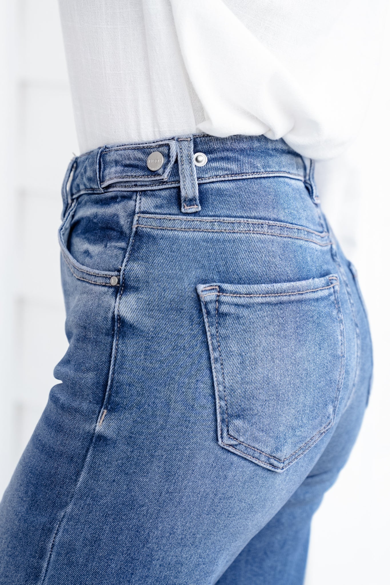 Risen High Rise Medium Wash Tummy Control Wide Leg Jeans with Adjustable Waistband - Image 7
