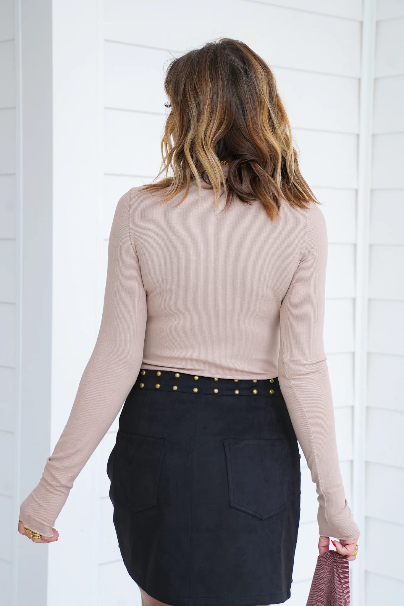 Round Neck Fitted Ribbed Knit Long Sleeve Top - Image 6