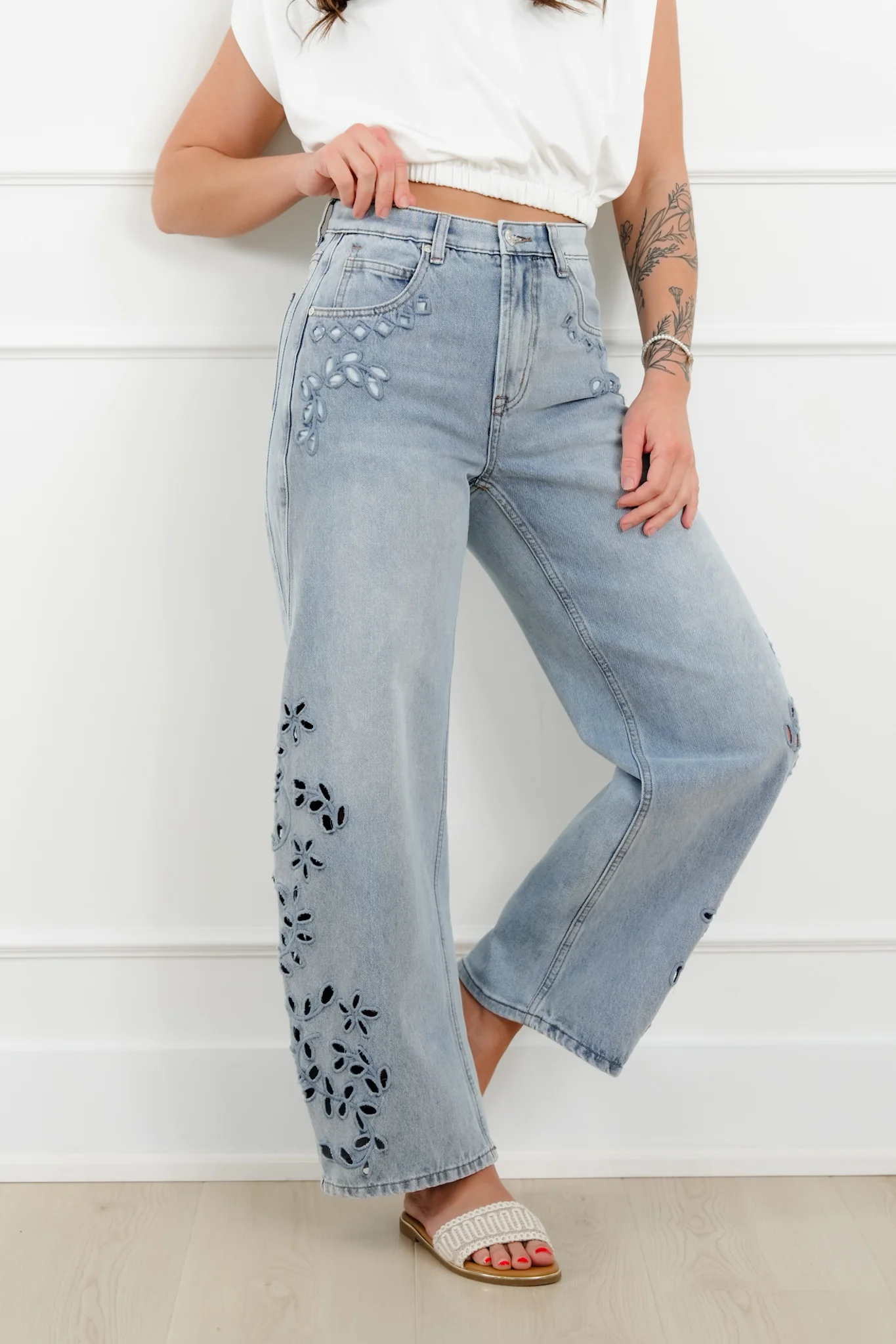 Saige High Rise Light Wash Tummy Control Barrel Jeans with Embroidery - Image 6