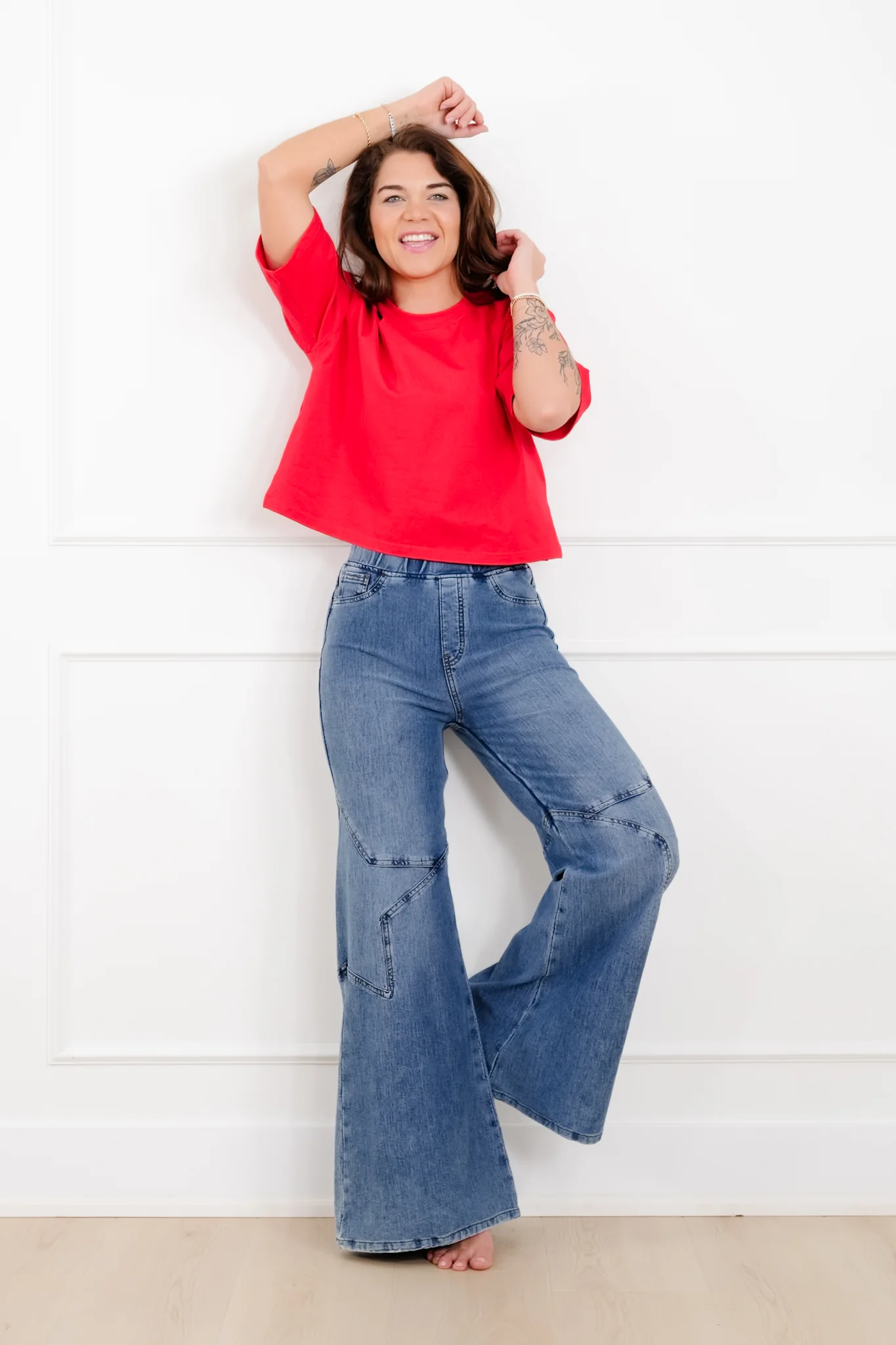 Plus/Reg Saige High Rise Medium Wash Pull On Star Wide Leg Knit Jeans - Image 2