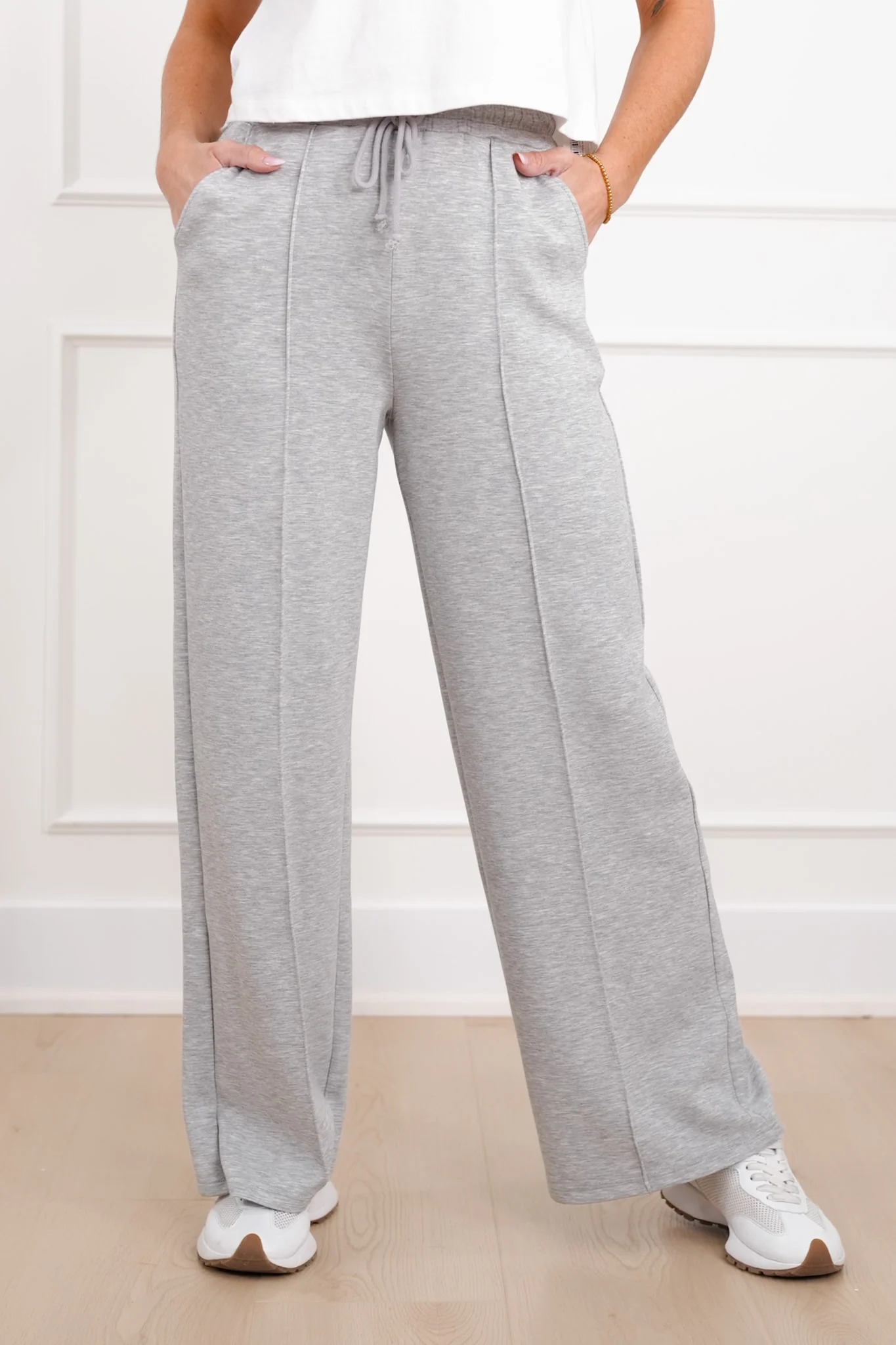 Smooth Knit Elastic Waist Pintuck Sweatpants - Image 9