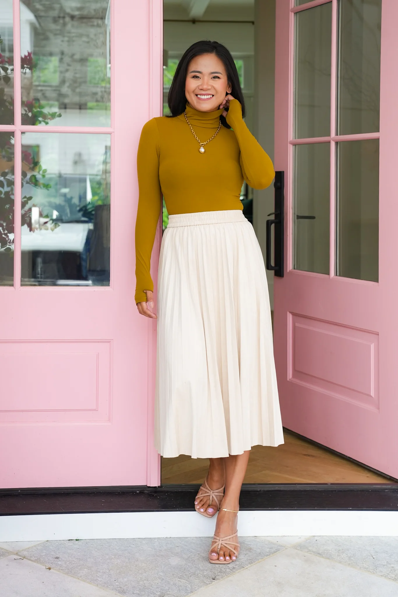 Seamless Long Sleeve Turtleneck Bodysuit with Thumbholes - Image 7
