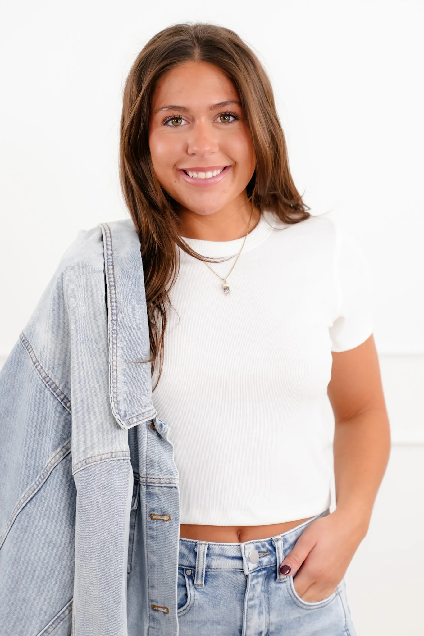Short Sleeve Ribbed Knit Crop Tee - Image 3