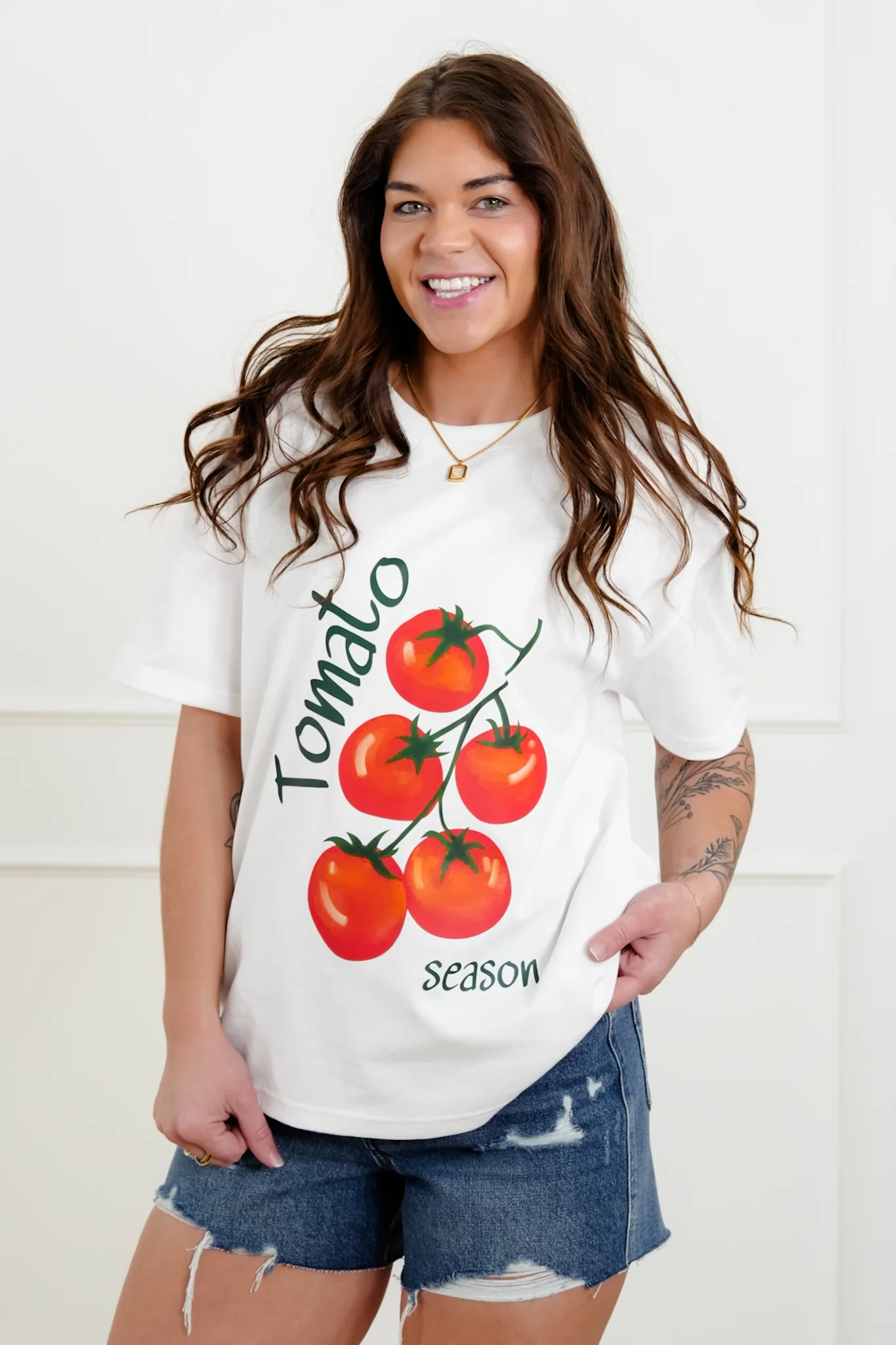 Short Sleeve "Tomato, Farm's Market" Graphic Tee - Image 5