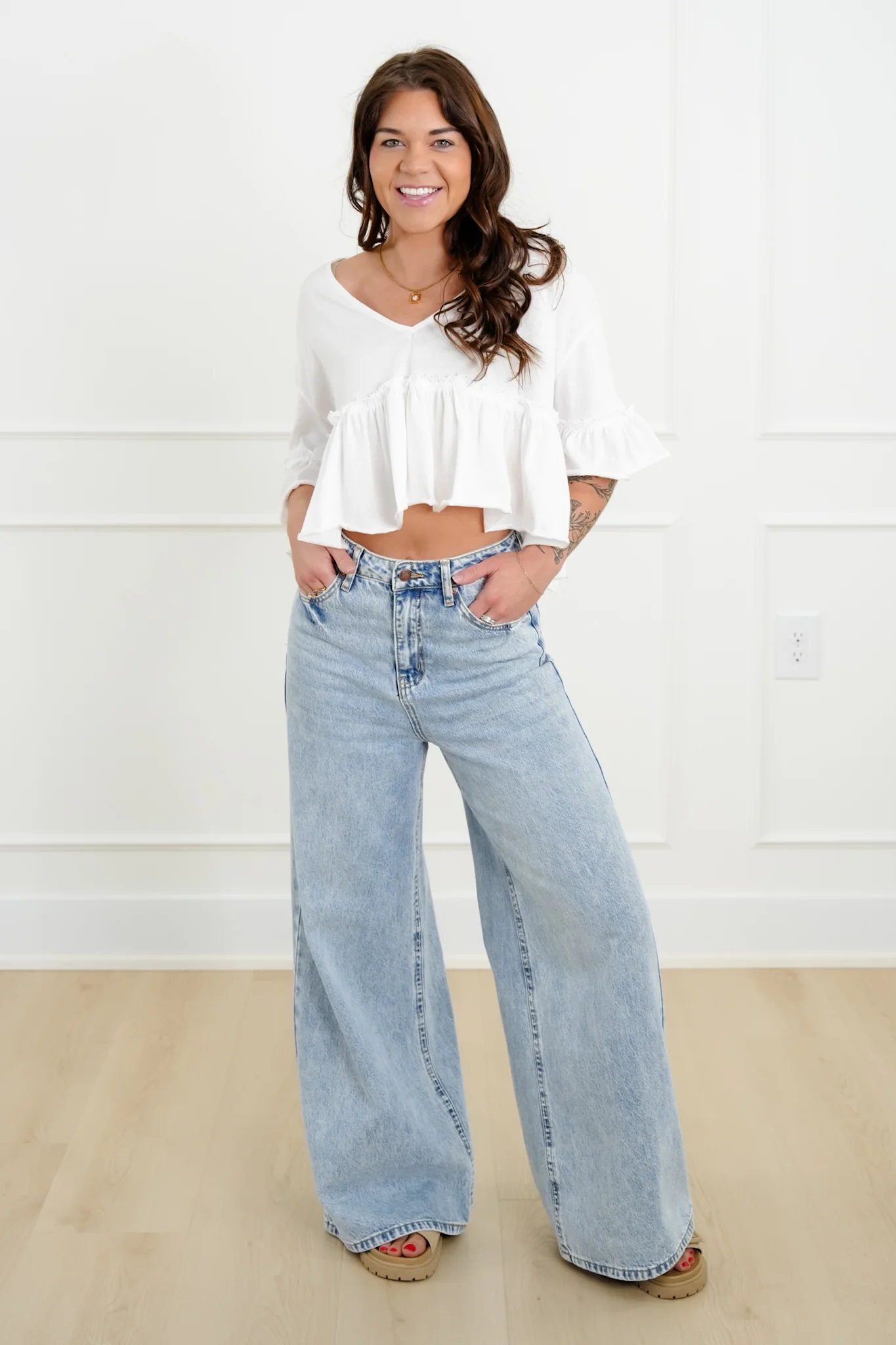 Short Sleeve V Neck Ruffle Crop Top - Image 7