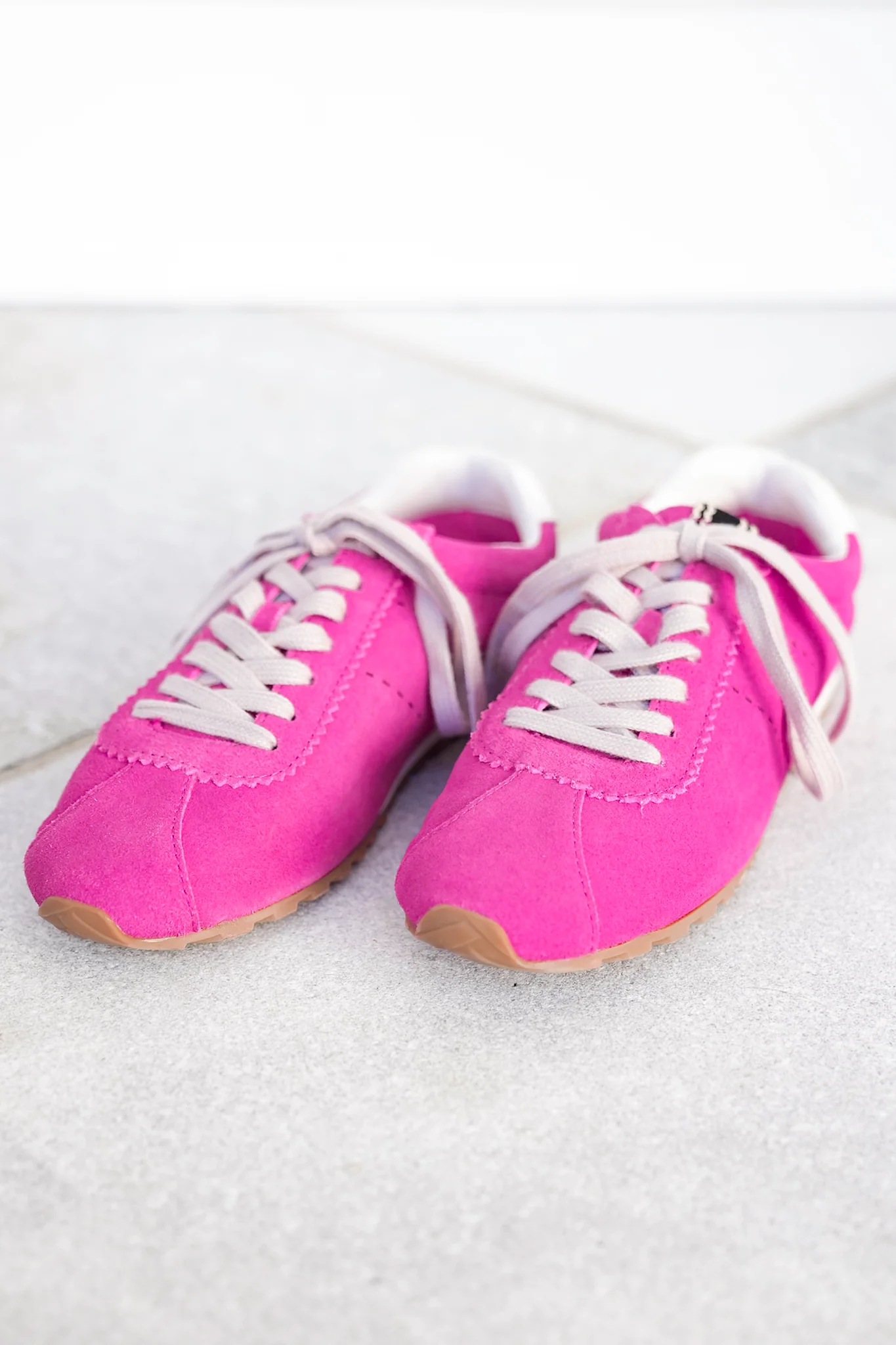 Shu Shop Retro Low-Top Suede Sneakers - Image 8