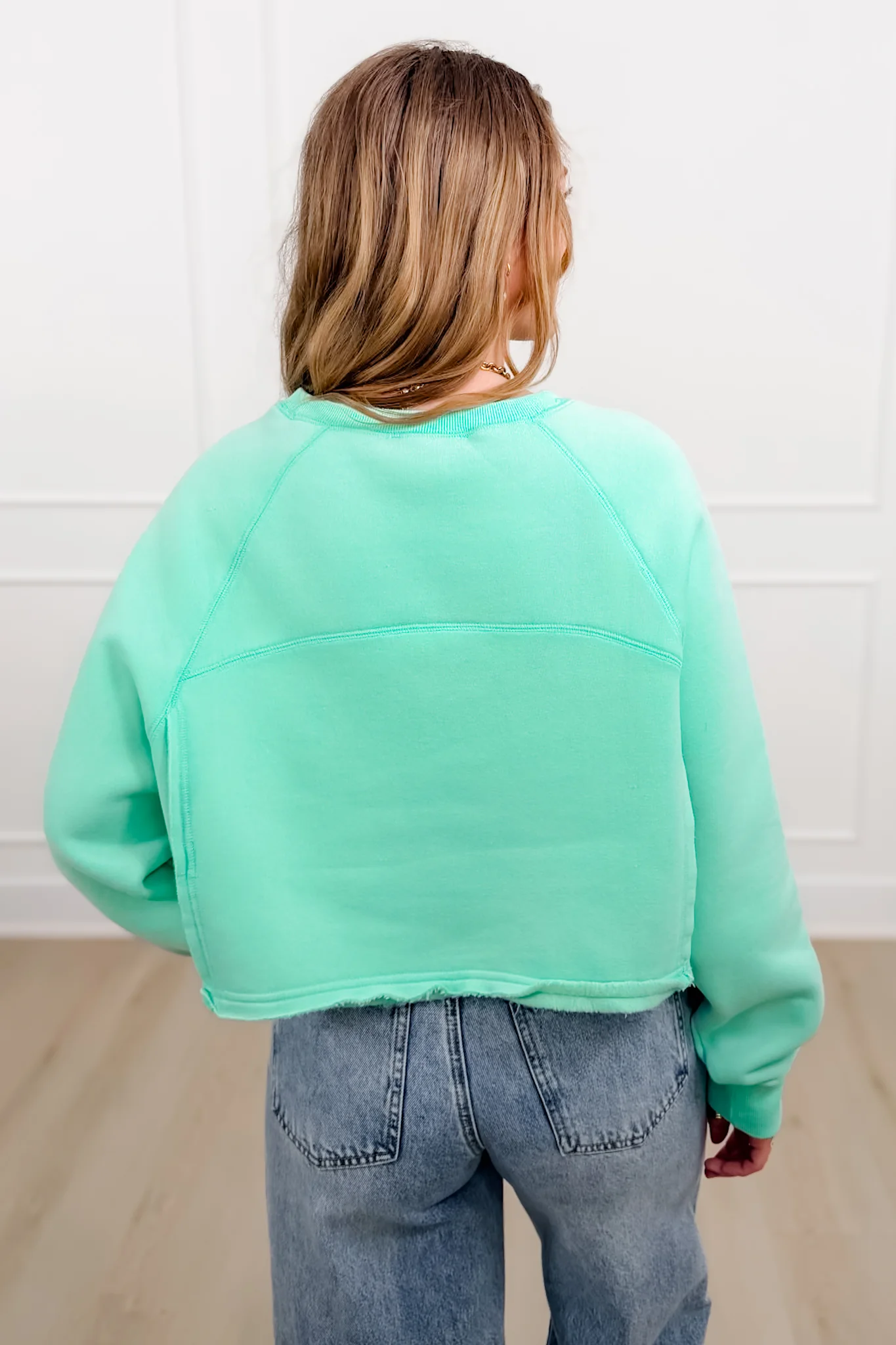 Solid Color Long Sleeve Crop Sweatshirt - Image 9