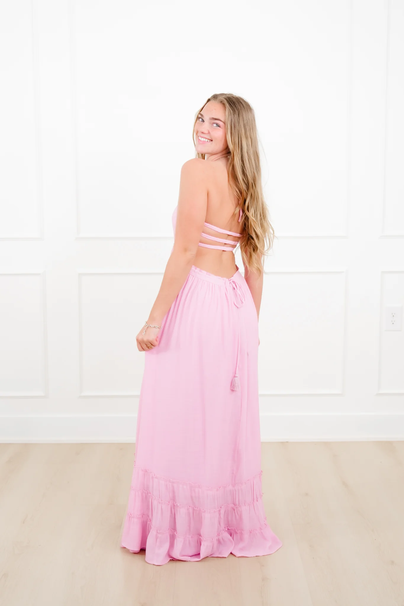 Solid Color Sleeveless Smocked Maxi Dress - Image 9