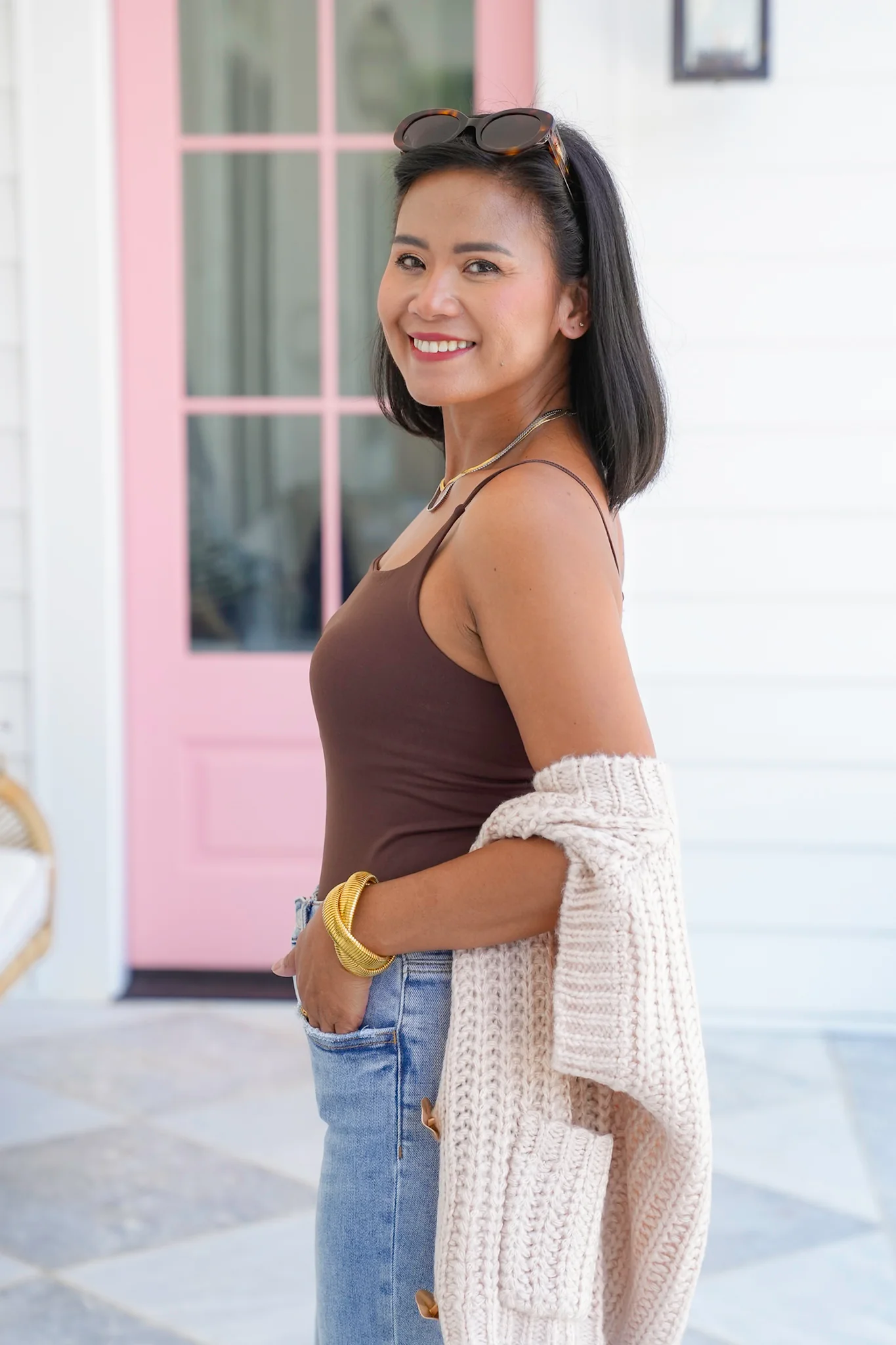 Solid Sleeveless Square Neck Cami Top - Image 7