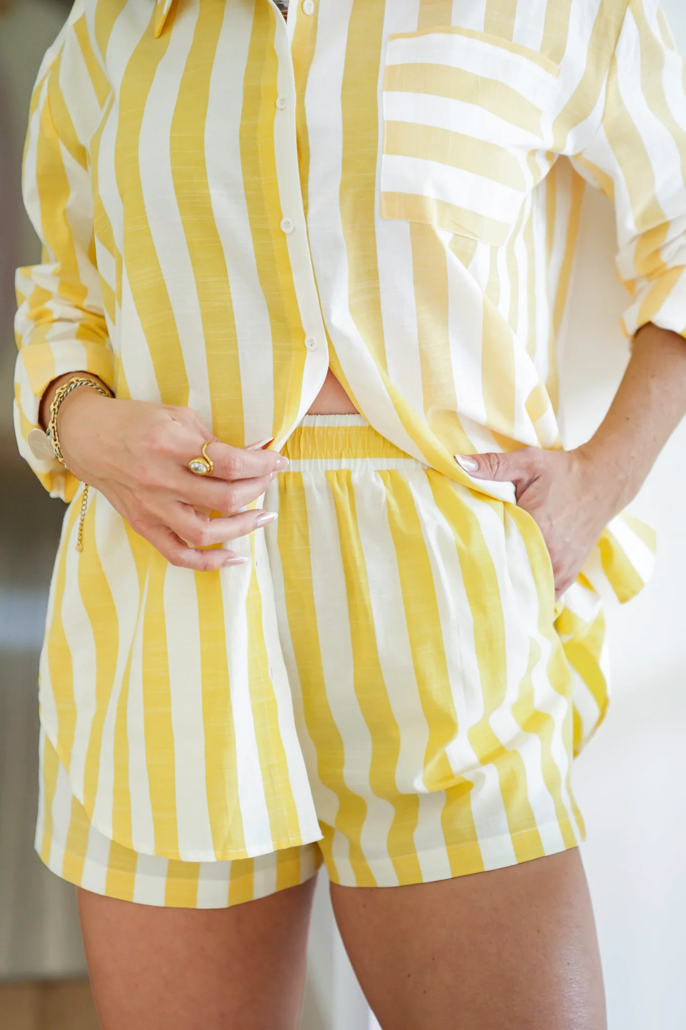 Stripe Elastic Waist Shorts with Side Pockets - Image 5