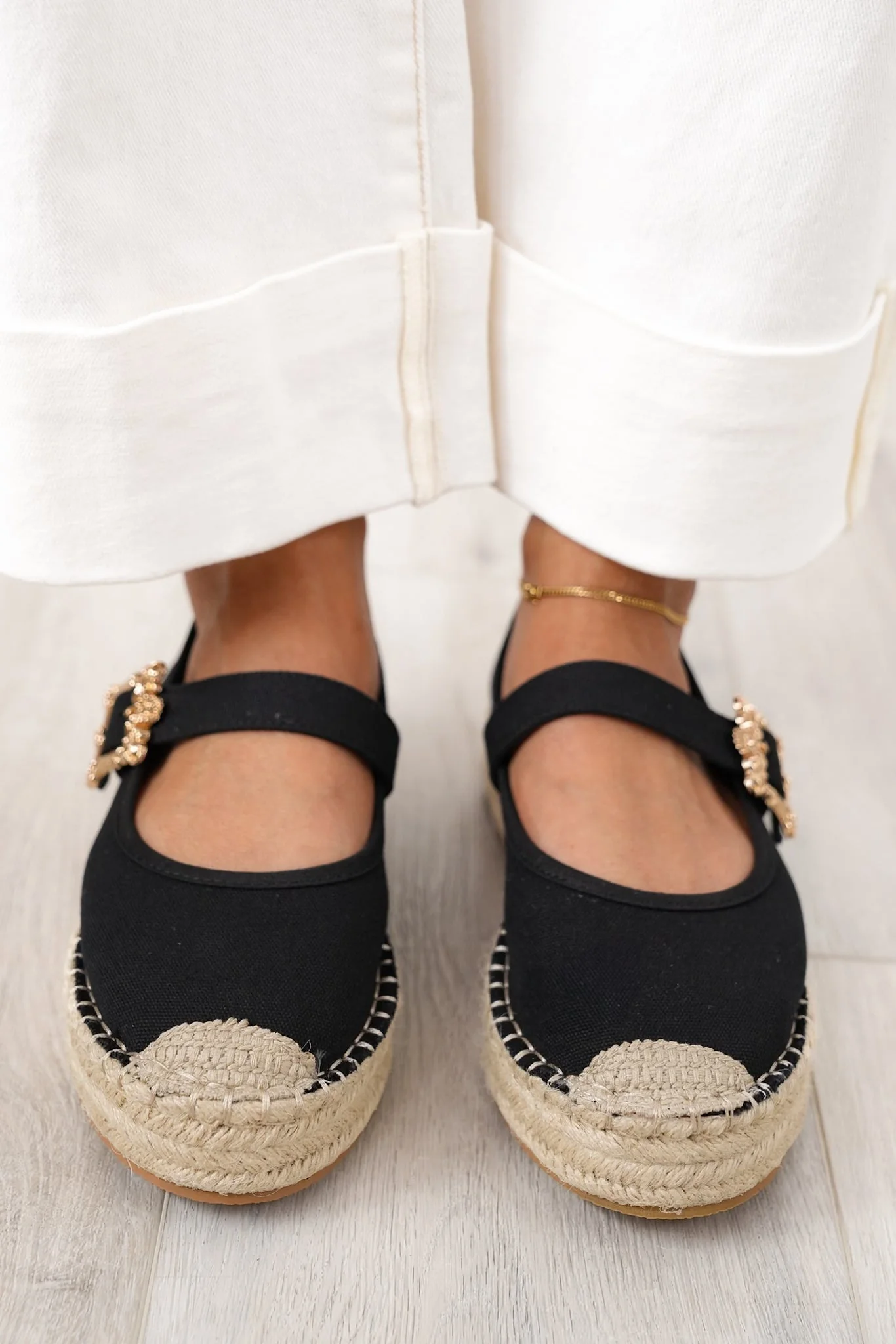 Stylish Platform Espadrille Flats with Gold Buckle Accent - Image 6