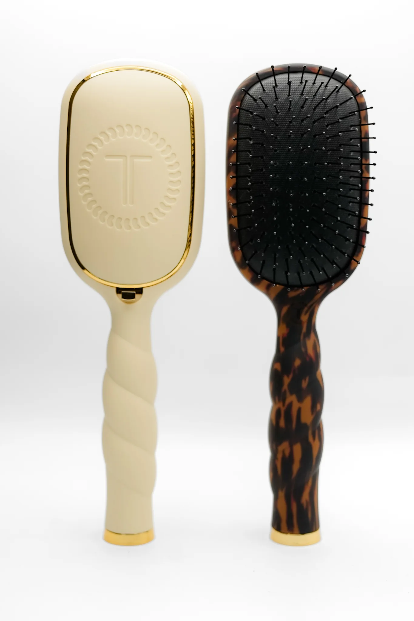 Teleties Detangler Hair Brush for Medium Hair *Final Sale* - Image 4