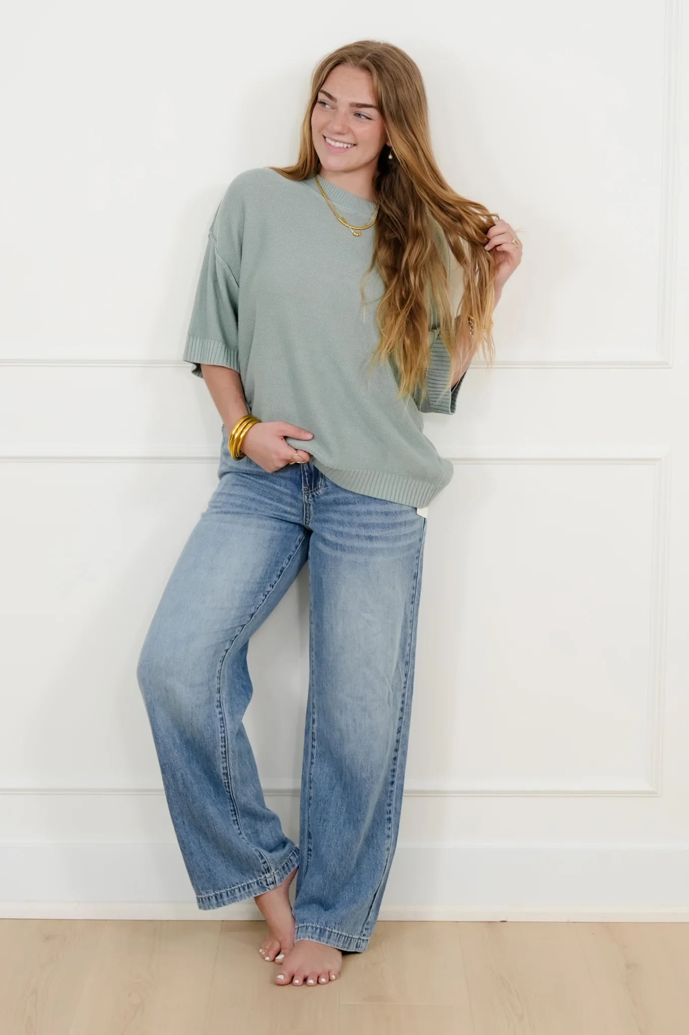 Textured Short Sleeve Round Neck Sweater Top - Image 4