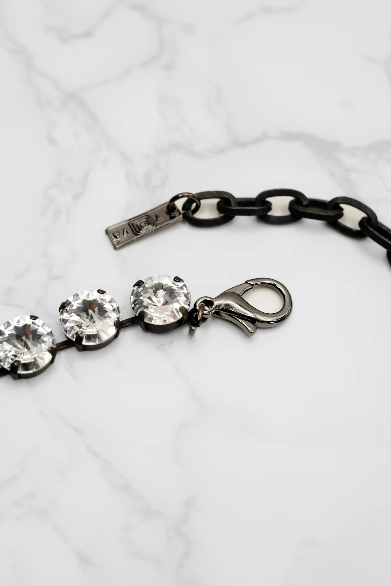 TOVA L.A. Necklace - Image 4