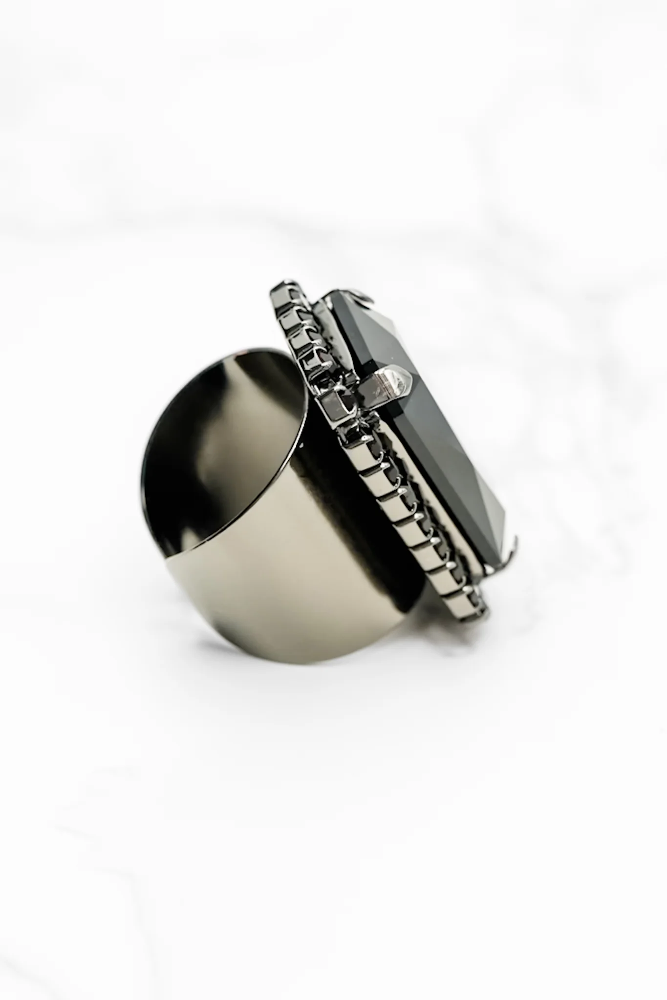 TOVA Mini Soleil Ring with Trim in Gunmetal - Image 2