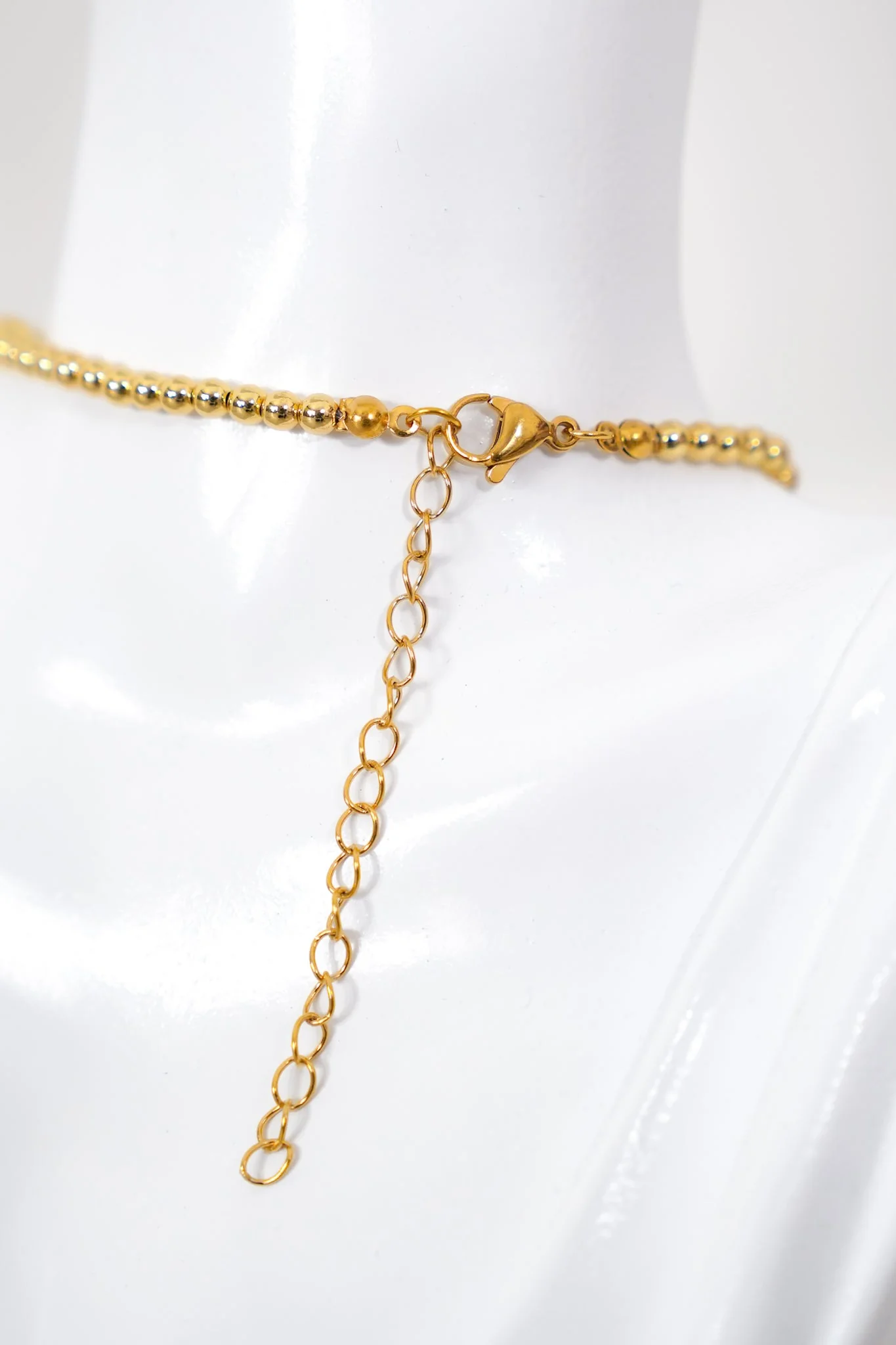 Treasure Jewels Gold Beaded Necklace with Three Pearl Accents - Image 3