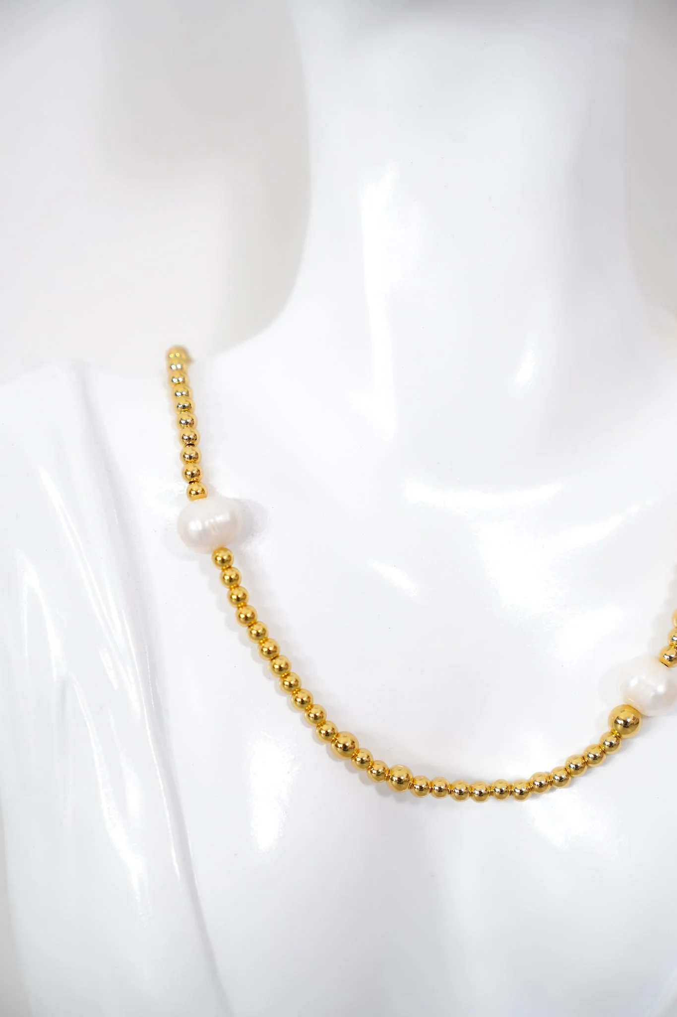 Treasure Jewels Gold Beaded Necklace with Three Pearl Accents - Image 4