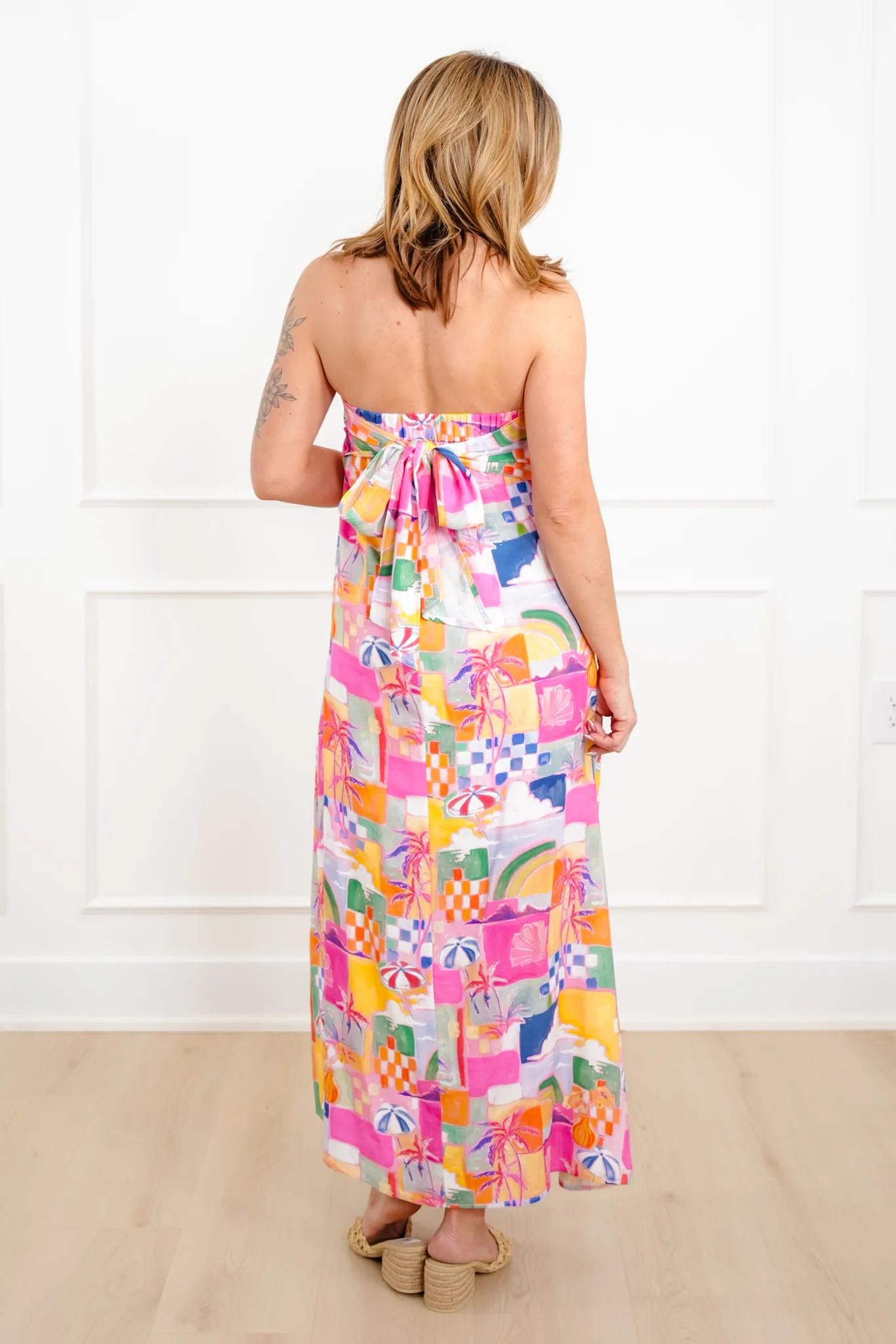 Tropical Vacation Print Sleeveless Maxi Dress with Tie Back - Image 4