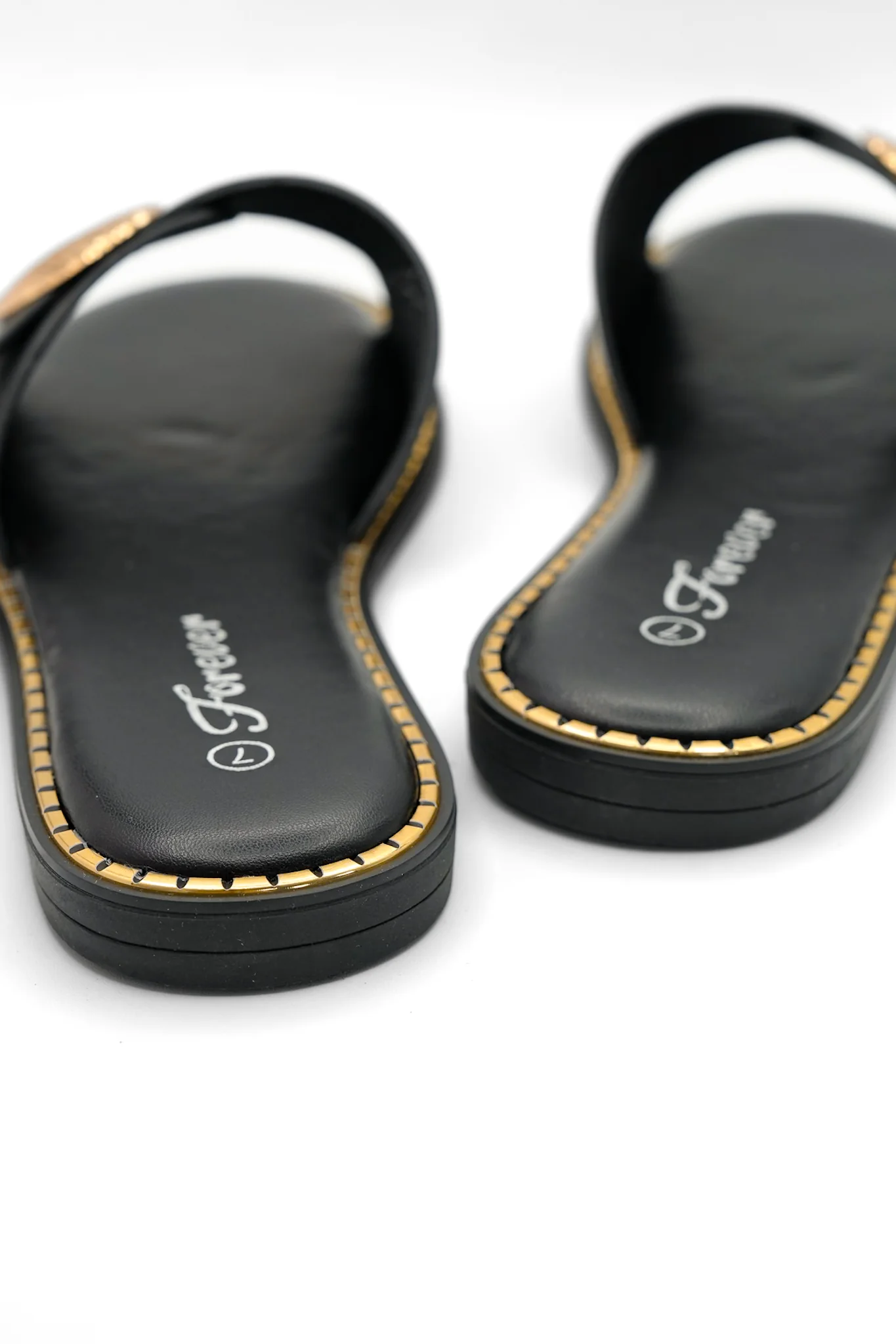 Vegan Leather Slide Sandal with Shell Accent - Image 7