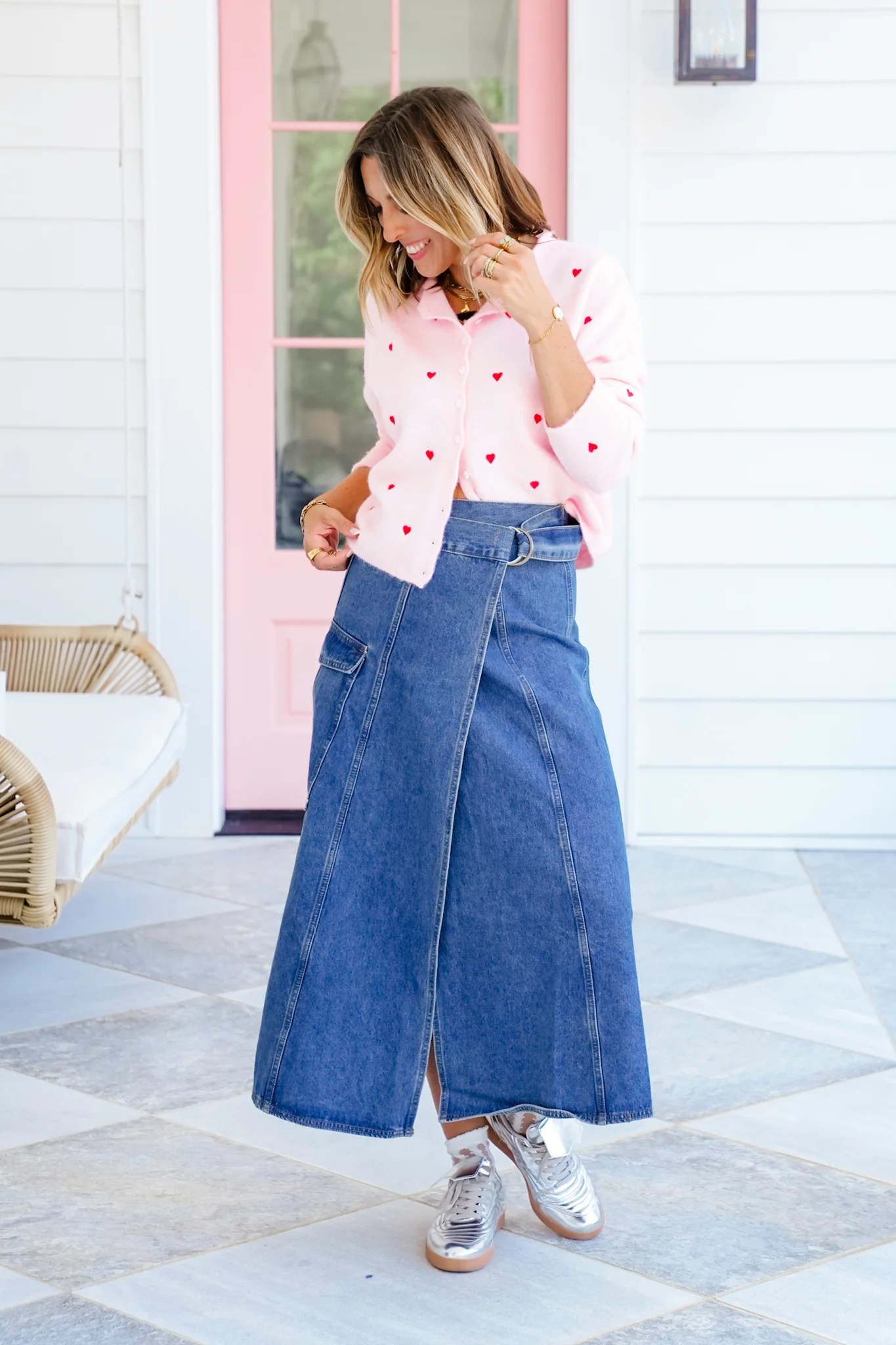 Veveret Medium Wash Wrap Midi Skirt with Cargo Pocket - Image 3