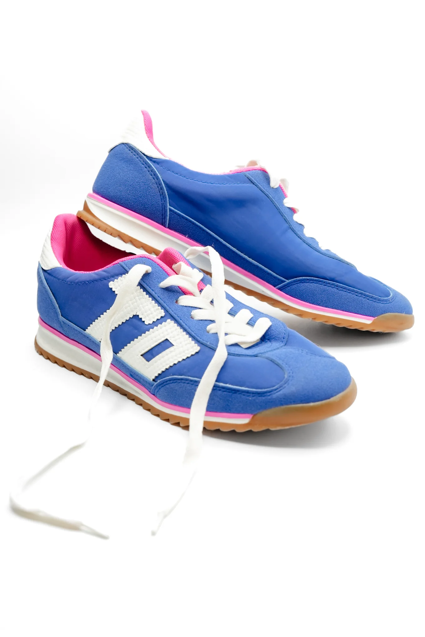 Vintage Inspired Vegan Suede Low Top Sneaker - Image 3