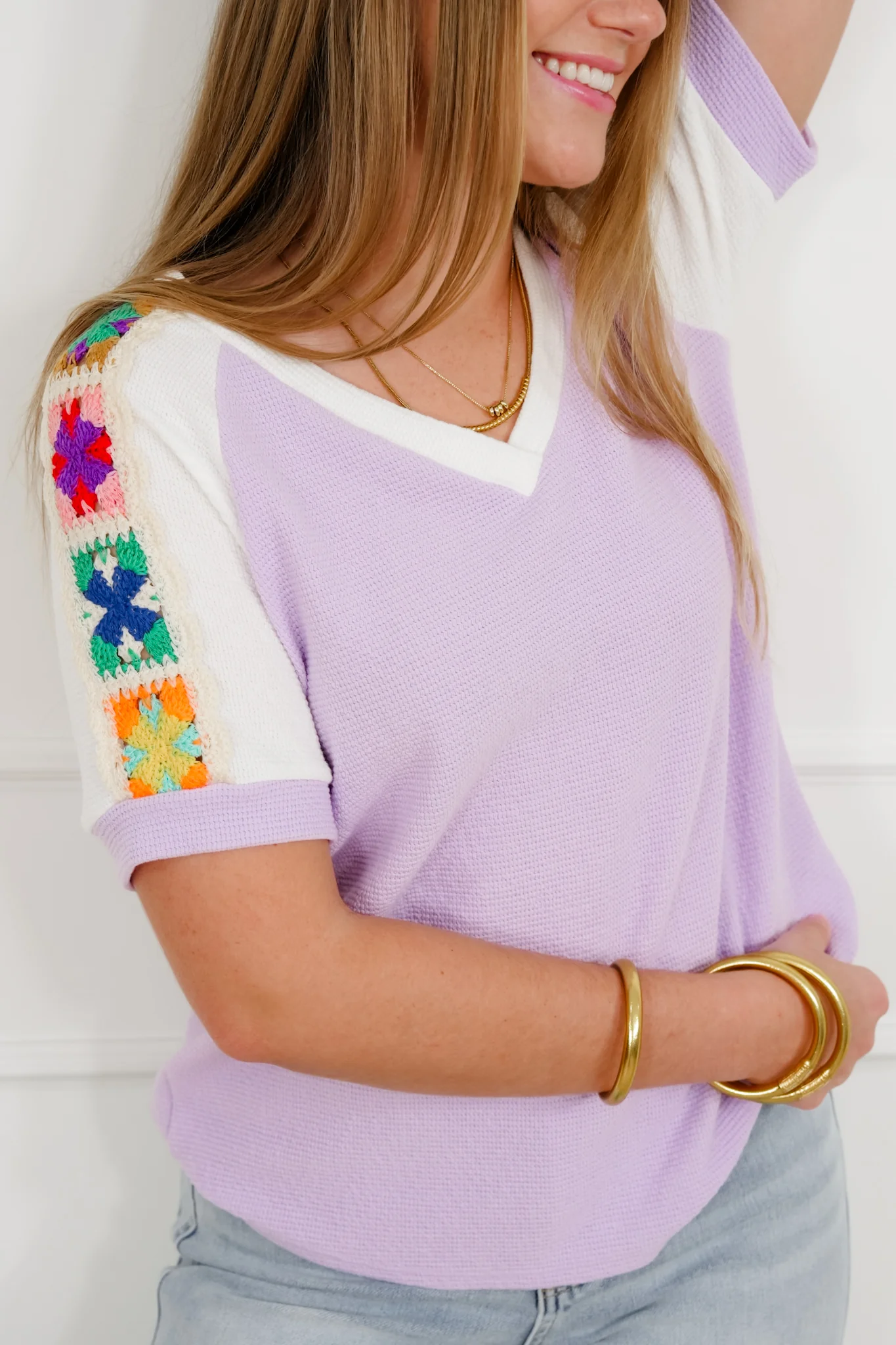 Waffle Knit Short Sleeve V Neck Top with Crocheted Detail - Image 4
