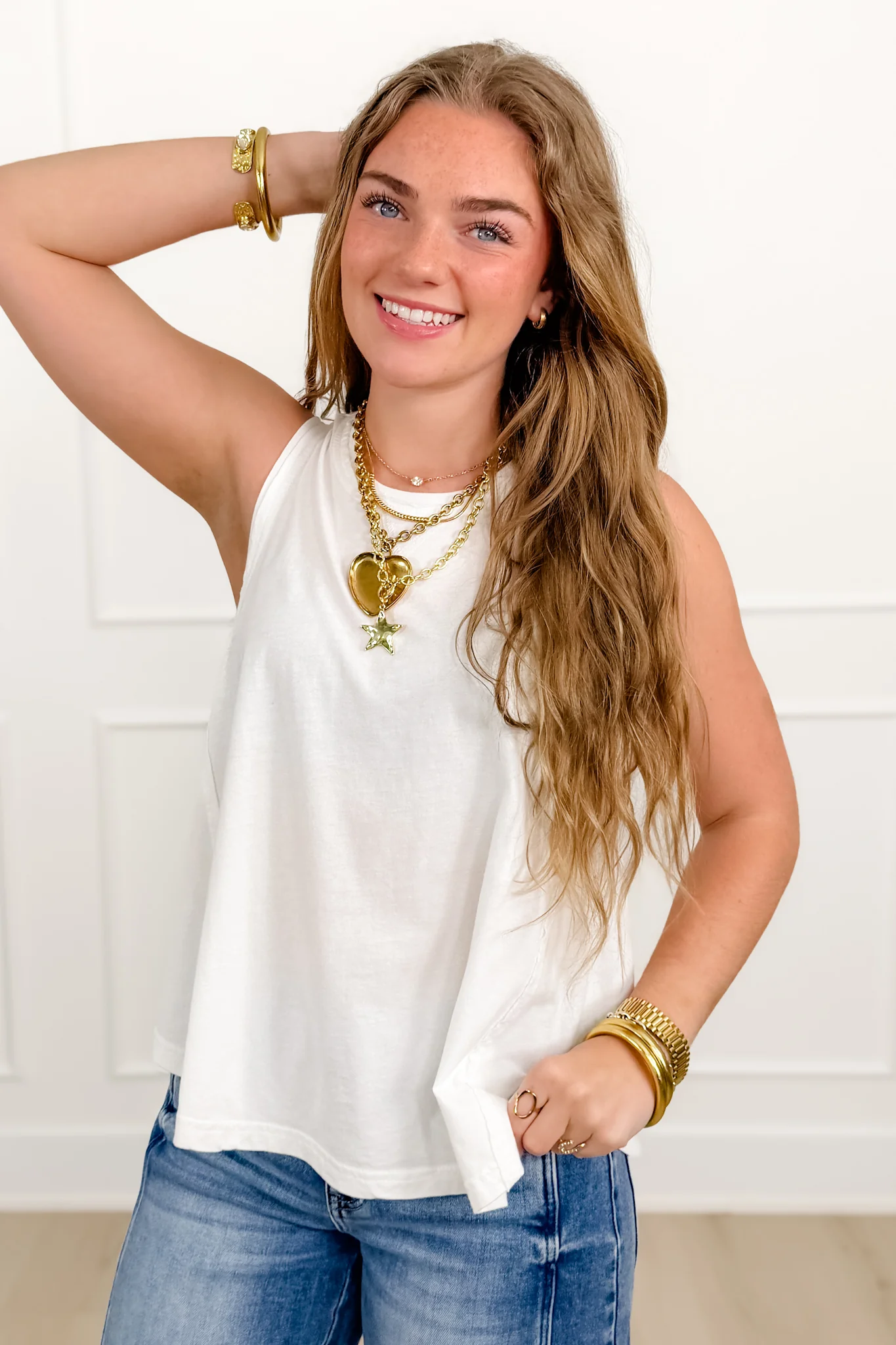 Washed Sleeveless Round Neck Tank Top - Image 2