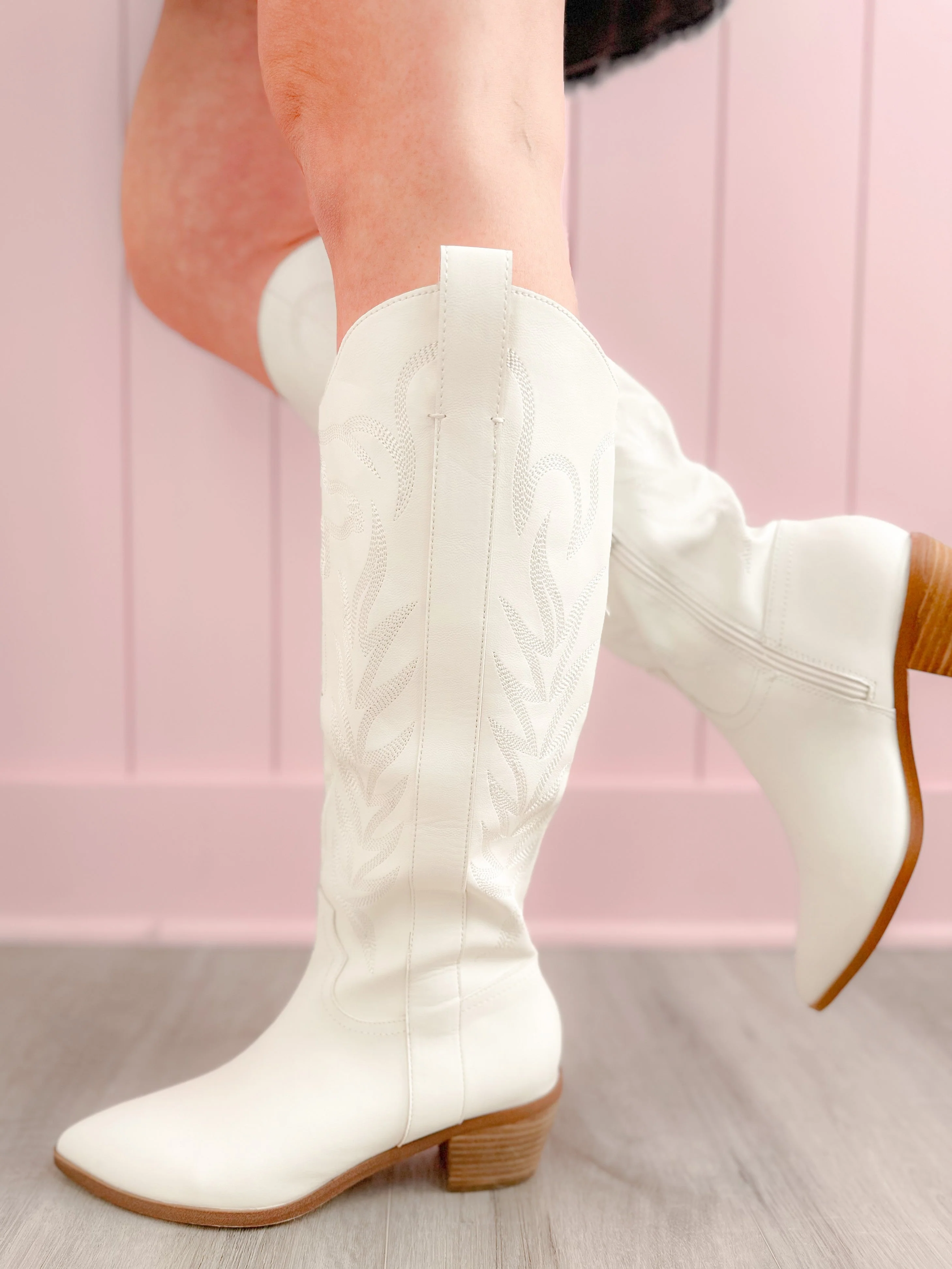 Western Inspired White Cowboy Boots w/ Side Zipper - Image 6