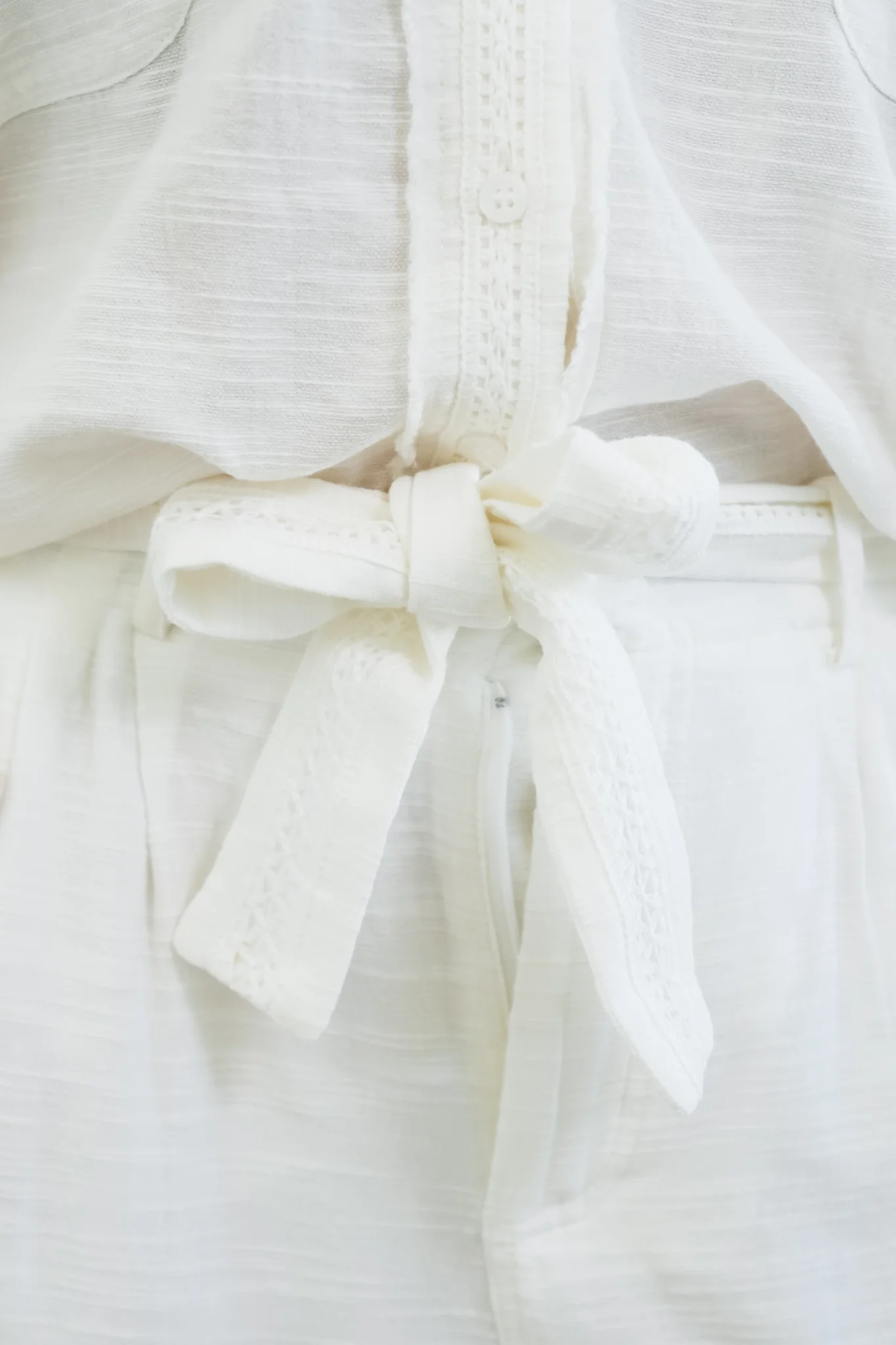 Woven Pants with Lace Trim Belt - Image 5